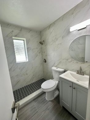 Residential complexes in Fort Lauderdale, Broward County