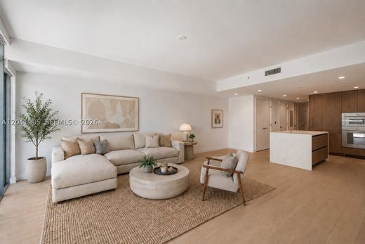 Kamienica w Bay Harbor Islands, Miami-Dade County