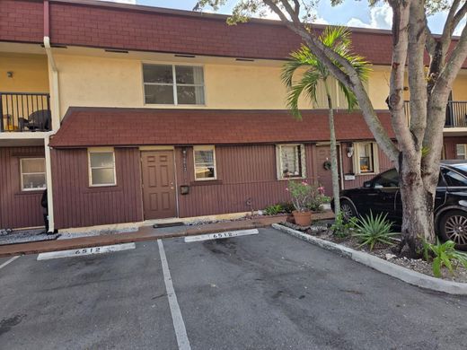 Townhouse in Davie, Broward County