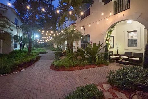Townhouse in Pembroke Pines, Broward County