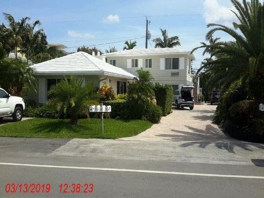 Complexes résidentiels à Lauderdale-by-the-Sea, Comté de Broward