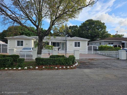 Villa in West Miami, Miami-Dade