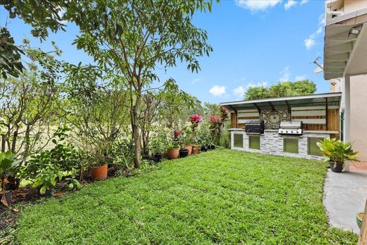 Villa in Lauderhill, Broward County