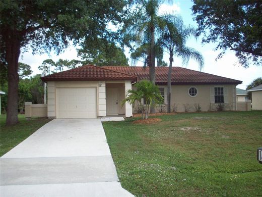 Villa in Port Saint Lucie, Saint Lucie County