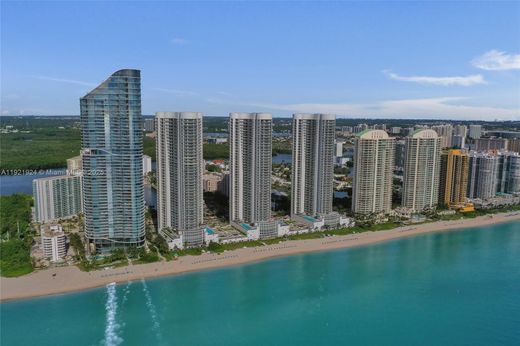 Kamienica w Sunny Isles Beach, Miami-Dade County