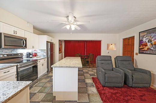 Residential complexes in Jensen Beach, Martin County