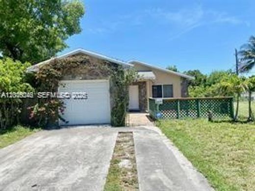 Villa - Hollywood, Broward County