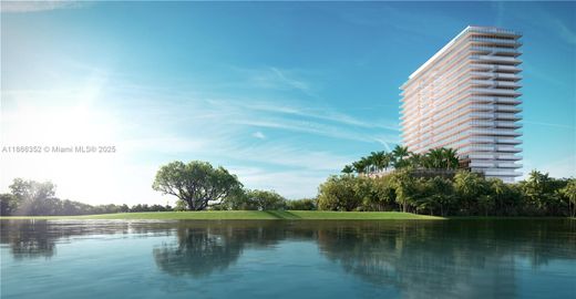 Residential complexes in Hallandale, Broward County