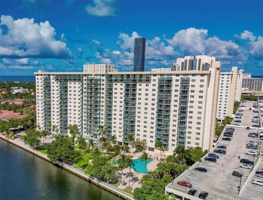 Edificio en Sunny Isles Beach, Miami-Dade County