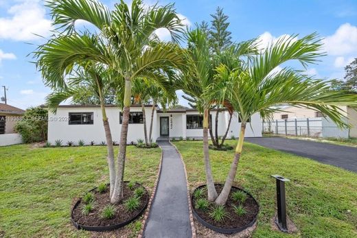 别墅  Miami Gardens, Miami-Dade County