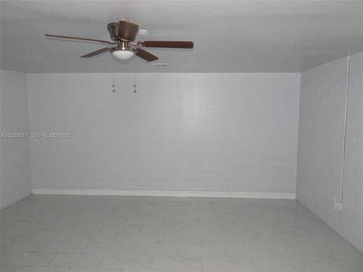 Villa in Sunrise, Broward County