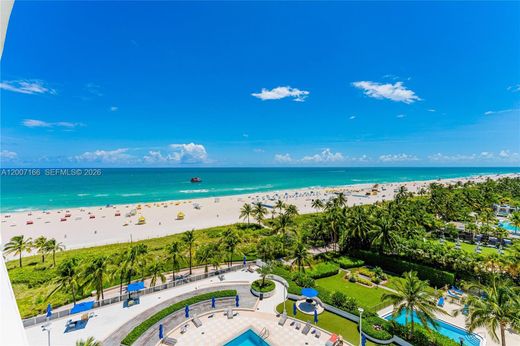 Residential complexes in Miami Beach, Miami-Dade