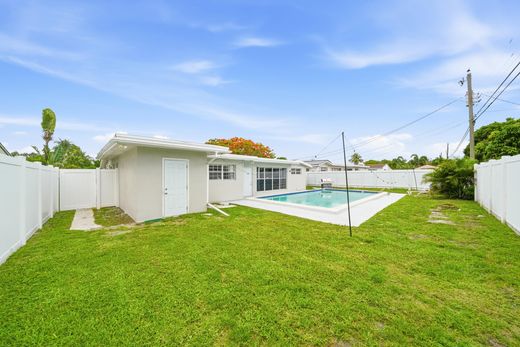 Villa - Hollywood, Broward County