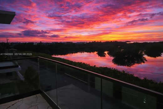 Βίλα σε Key Largo, Monroe County