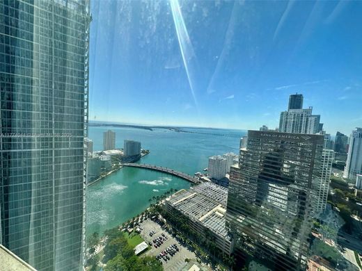 Residential complexes in Miami, Miami-Dade