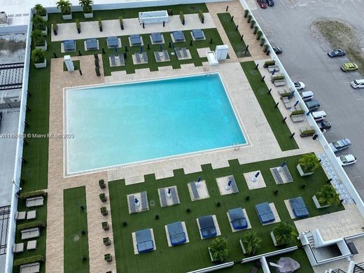 Жилой комплекс, Doral, Miami-Dade County