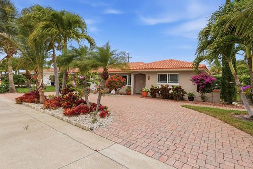 Villa in Palm Beach Shores, Palm Beach
