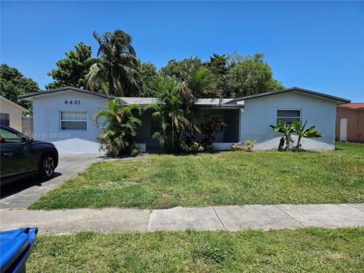 Villa in Lauderhill, Broward County