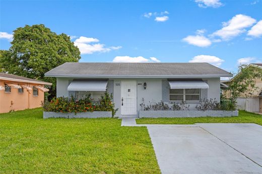 Villa in Tamarac, Broward County