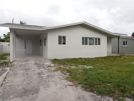 Villa - Hollywood, Broward County