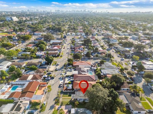 マイアミ, Miami-Dade Countyのヴィラ