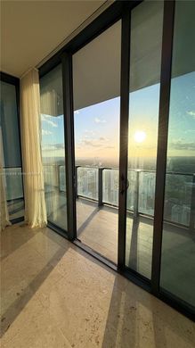 Complexes résidentiels à Miami, Comté de Miami-Dade