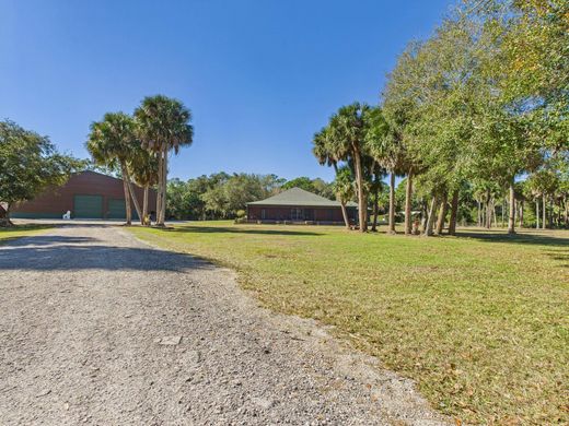 Villa in Okeechobee, Okeechobee County