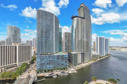 Complesso residenziale a Miami, Miami-Dade County