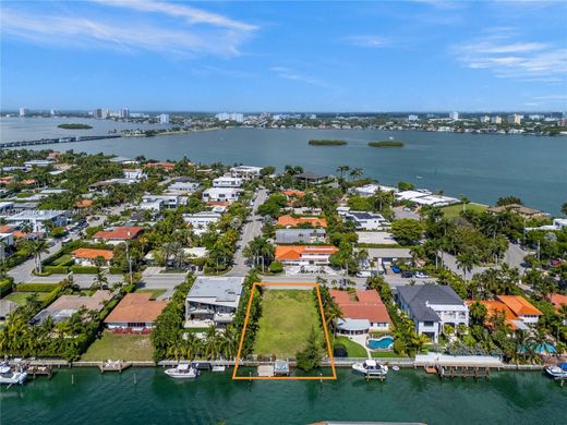 Villa in Bay Harbor Islands, Miami-Dade County