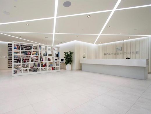 Residential complexes in Miami, Miami-Dade