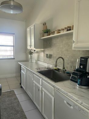 Residential complexes in Sunrise, Broward County