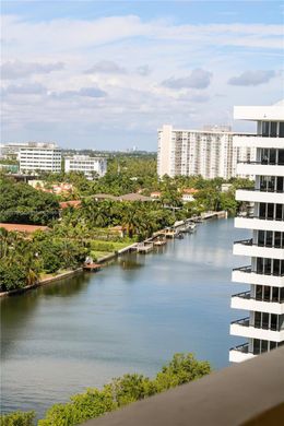 Complexes résidentiels à Miami Beach, Comté de Miami-Dade