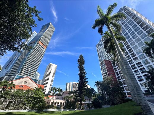 Residential complexes in Miami, Miami-Dade