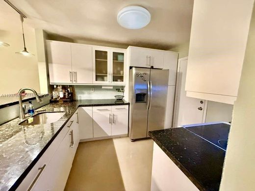 公寓楼  迈阿密, Miami-Dade County