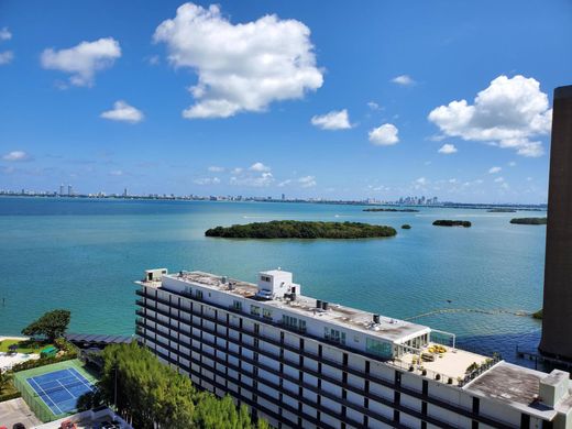 Complesso residenziale a Miami, Miami-Dade County