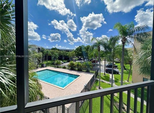 Kamienica w Miami, Miami-Dade County