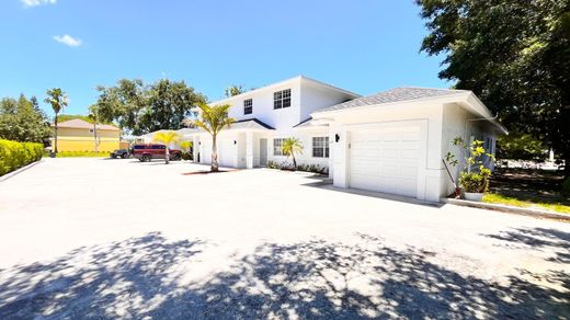 Townhouse in Wellington, Palm Beach