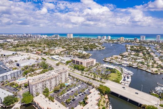 Residential complexes in Pompano Beach, Broward County