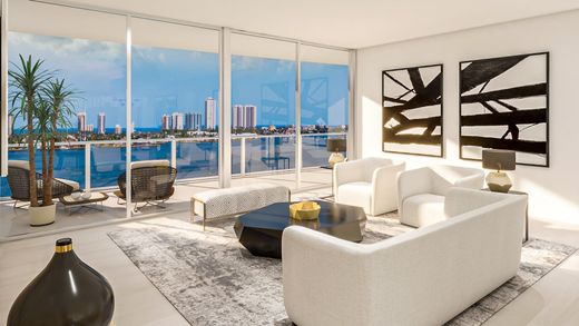 Residential complexes in Lake Park, Palm Beach