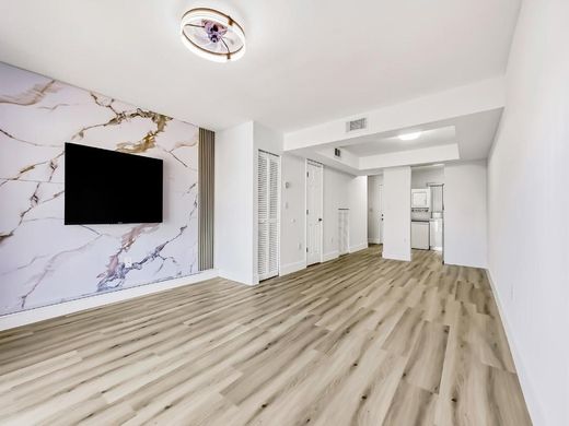 Complexes résidentiels à Hialeah, Comté de Miami-Dade