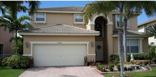 Villa in Pembroke Pines, Broward County