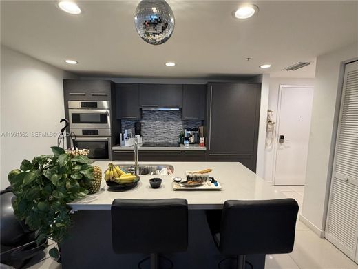 Complexos residenciais - Doral, Miami-Dade County