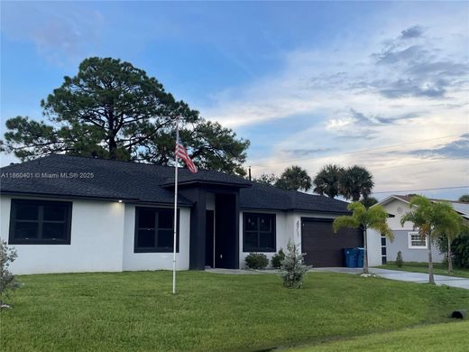 Villa in Palm Bay, Brevard County