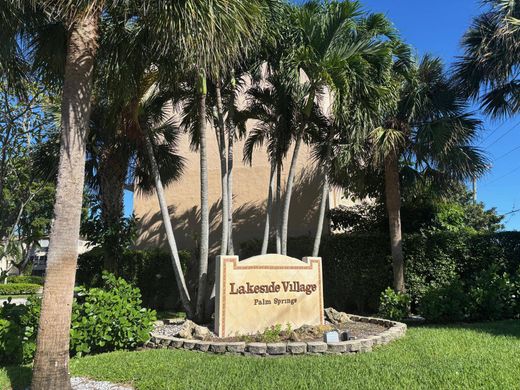 ‏בניין ב  Palm Springs, Palm Beach County