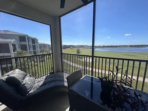 Komplex apartman Ave Maria, Collier County