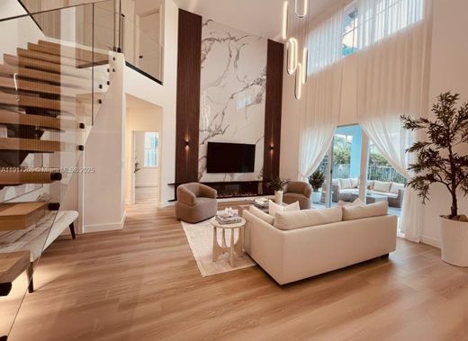 Villa in Weston, Broward County