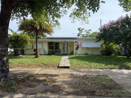 Villa - West Miami, Miami-Dade County