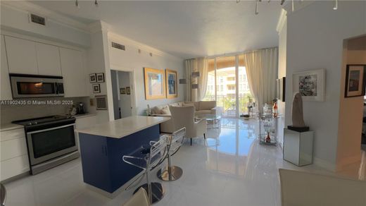 Kamienica w Aventura, Miami-Dade County