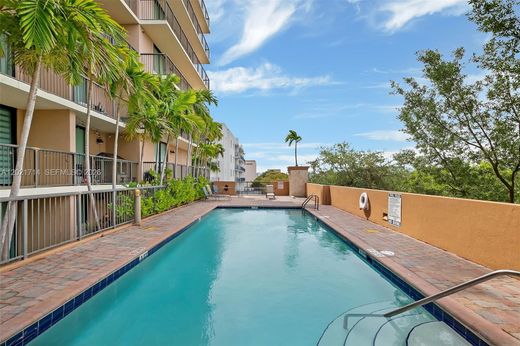 Komplex apartman Miami, Miami-Dade County