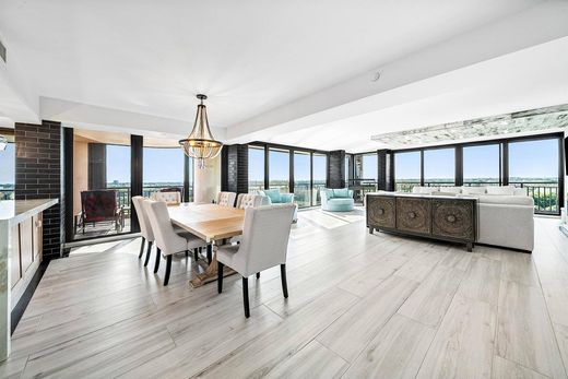 مجمع شقق ﻓﻲ West Palm Beach, Palm Beach County